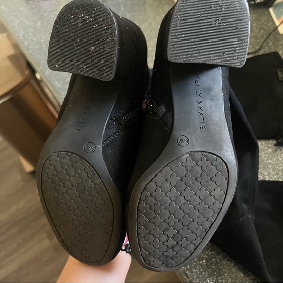 KELLY & KATIE Suede over the knee heeled boots - Picture 2 of 3